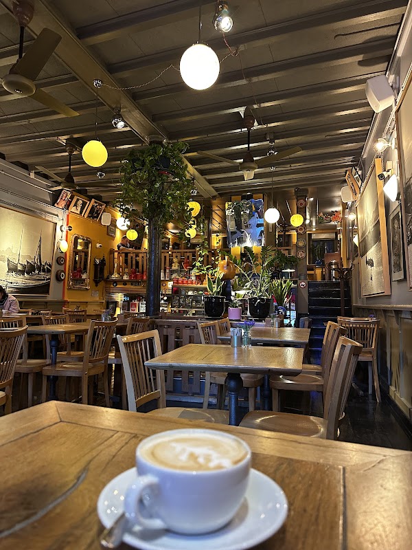 Cafe Ara 5