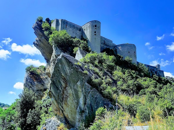 Castello Medioevale di Roccascalegna 1