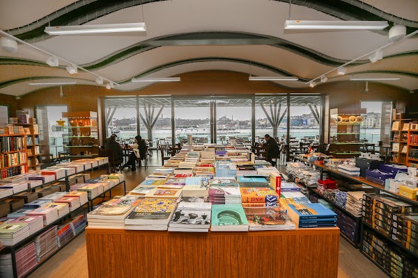 Istanbul Bookstore Karakoy Branch 3