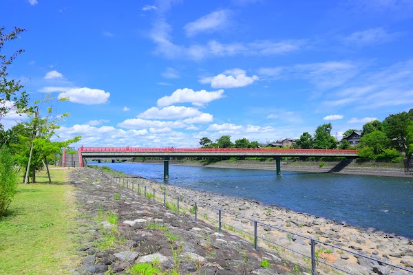 Uji River 3