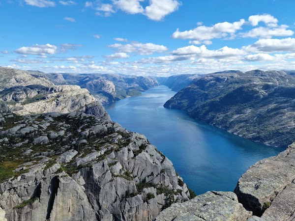 Preikestolen hiking starting point