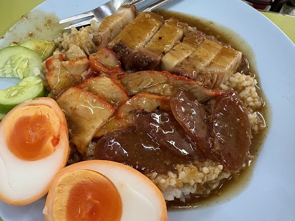 Khao Moo Daeng Si Morakot 3