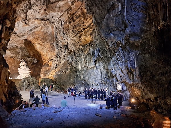Divaška Cave 2