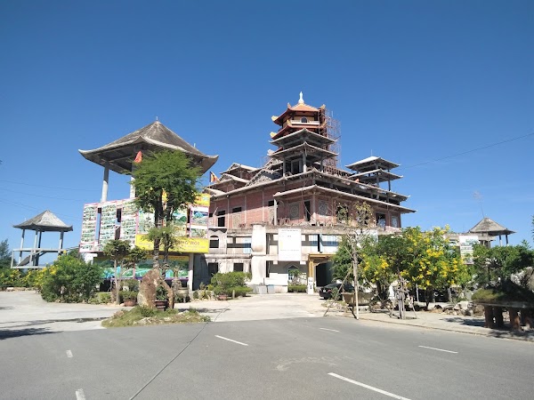Quan The Am Pagoda