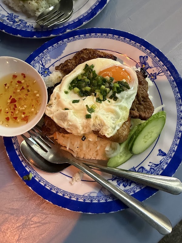 Cơm tấm đêm CUBO 4
