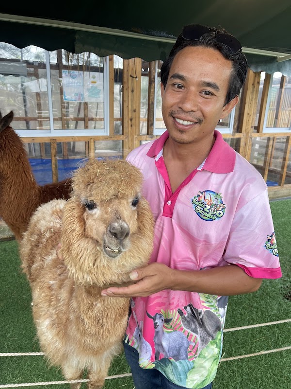 Batam Zoo Paradise