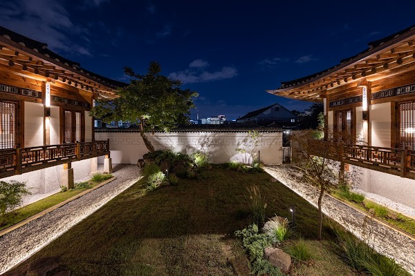 노스텔지어 한옥호텔 (Nostalgia Hanok Hotel)