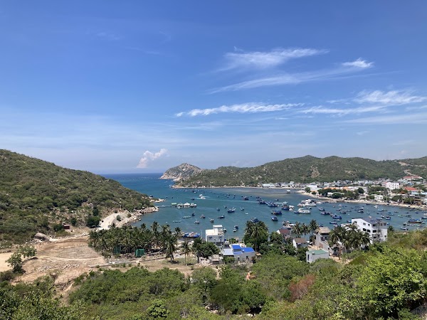 Vinh Hy Bay 1