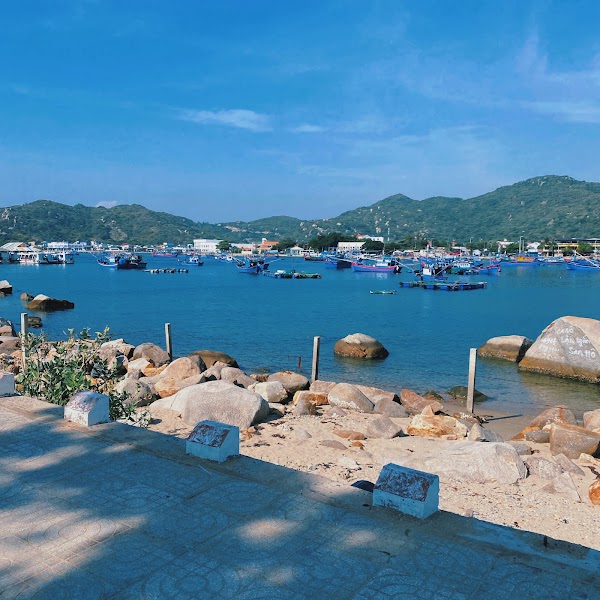 Vinh Hy Bay 5