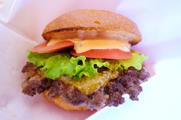 HENRY'S BURGER Daikanyama 5
