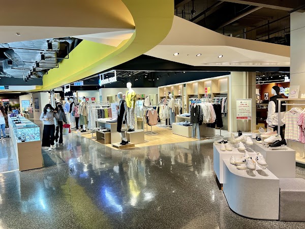 Q Square Mall 3