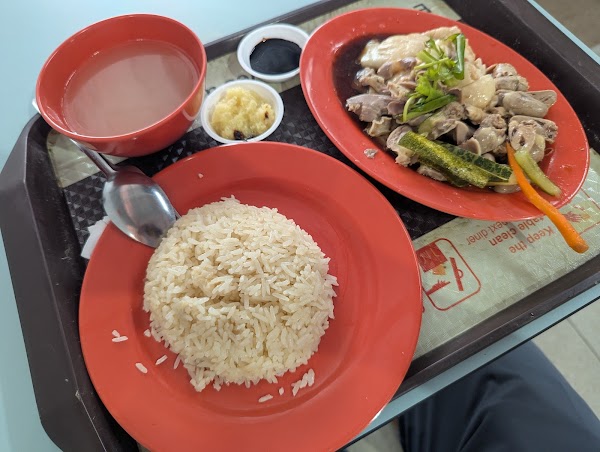 Zi Jing Cheng Hainanese Boneless Chicken Rice 紫金城 5
