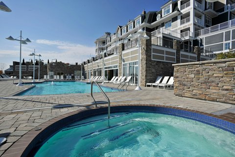 JW Marriott The Rosseau Muskoka Resort & Spa