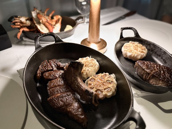 A CUT Steakhouse 4