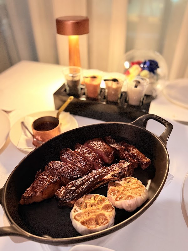 A CUT Steakhouse 2