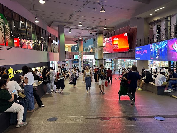 Siam Square 5
