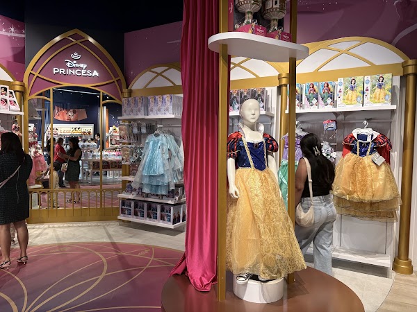 Disney Store 1