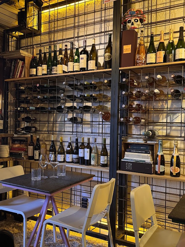 Somma Wine Bar 3