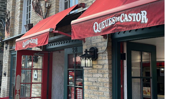 Queues de Castor- BeaverTails (Vieux Québec Petit Champlain)