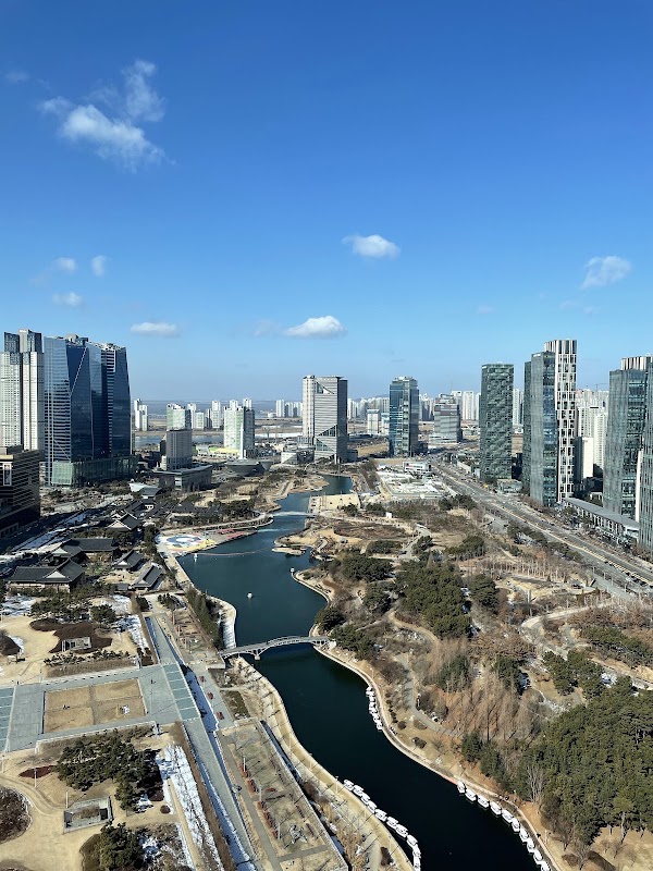 Posco Tower Songdo (a.k.a. Northeast Asia Trade Tower NEATT) 2