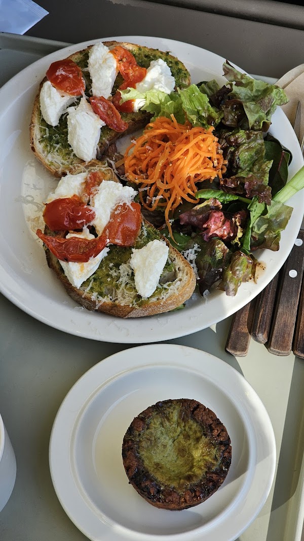 Cafe Coulourer 4