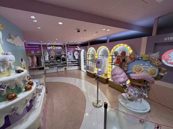ONE PIECE MUGIWARA STORE HARAJUKU 3