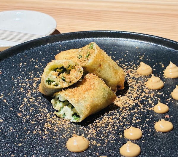 SAKE REPUBLIC & BISTRO 4