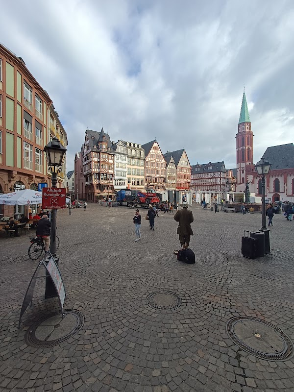 Römerberg 3