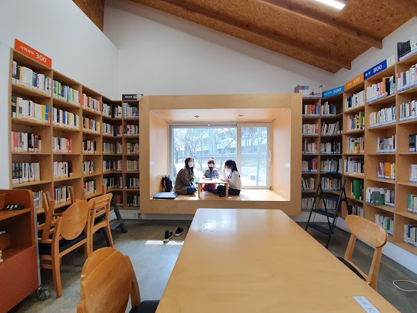 삼청공원숲속도서관