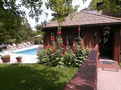Wiesbaden Hot Springs Spa & Lodgings
