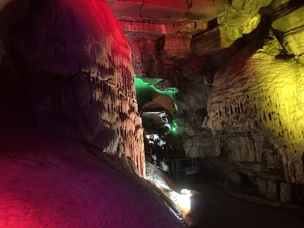 Howe Caverns 2