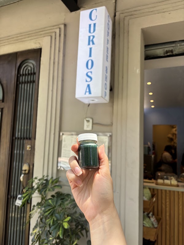 Curiosa | Cafe & Juice Bar 1