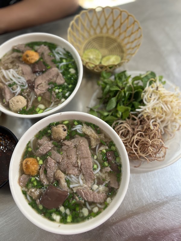 Bún Bò Huế Hàng Cá 4