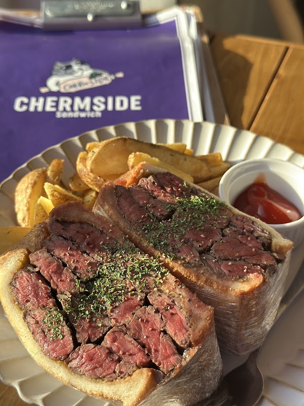Sandwich and cafe "CHERMSIDE SANDWICH Harajuku Takeshita Dori" 3