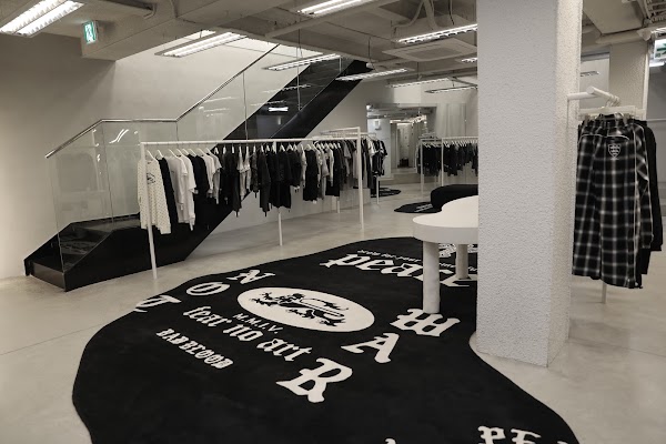 BADBLOOD Seongsu Flagship Store 5