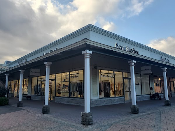 Acne Studios Gotemba Premium Outlet