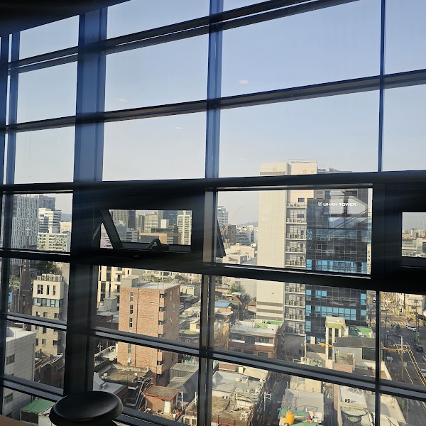 헬로먼데이 성수일로점 1