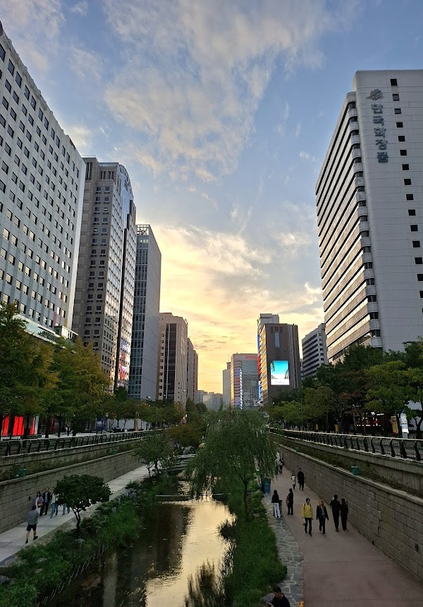 Korea Tourism Organization Seoul Center 5