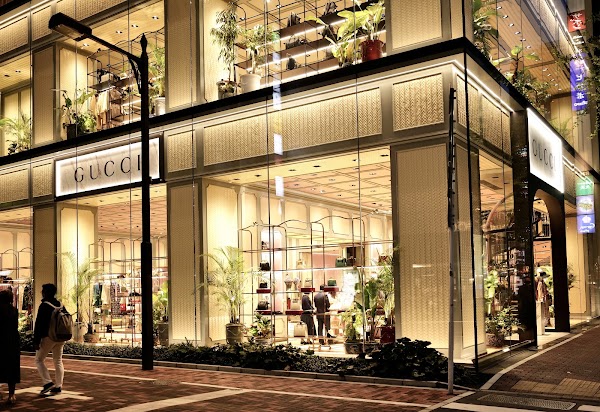 Gucci Ginza Flagship 1