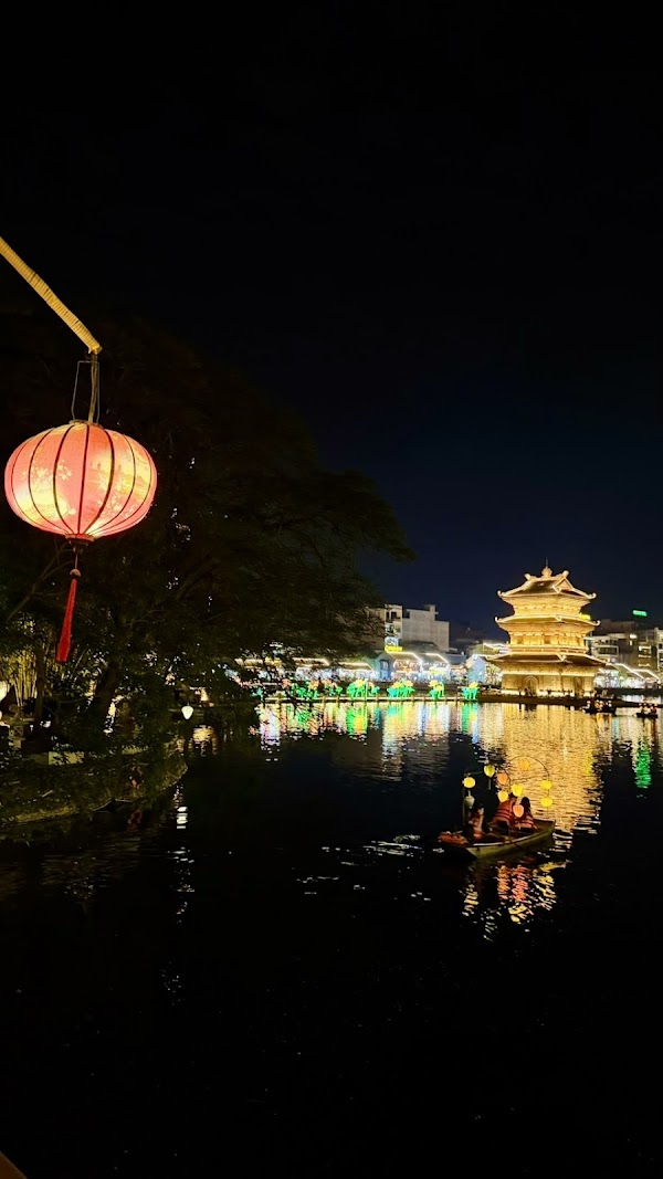 Hoa Lu 3