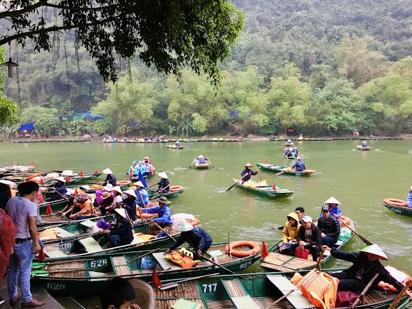 Hoa Lu 2
