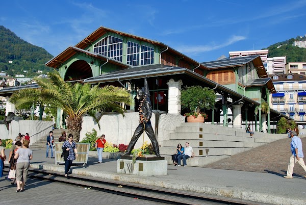 Statue de Freddie Mercury 2