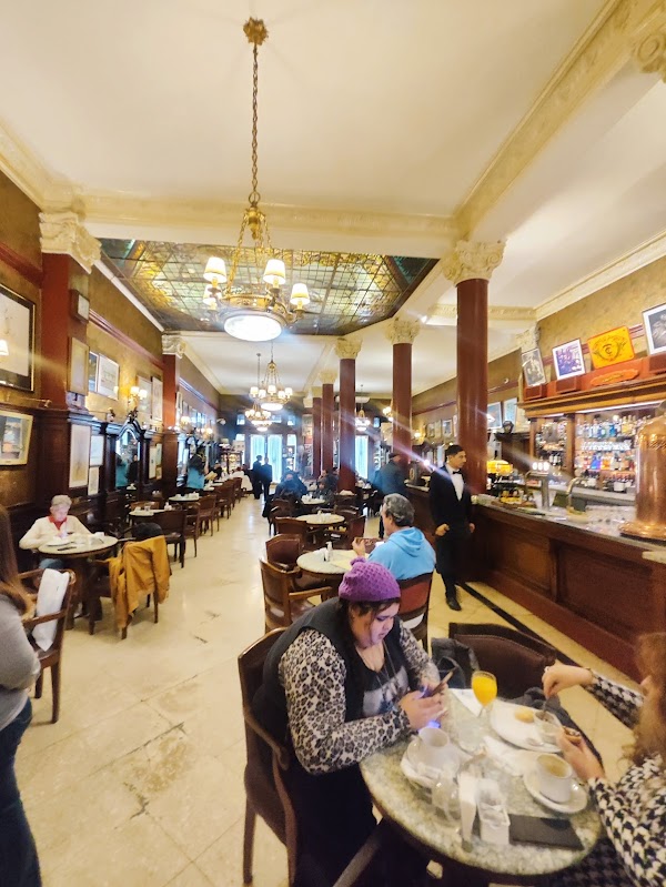 Café Tortoni 2