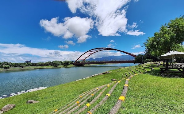 Dongshan River Water Park 5