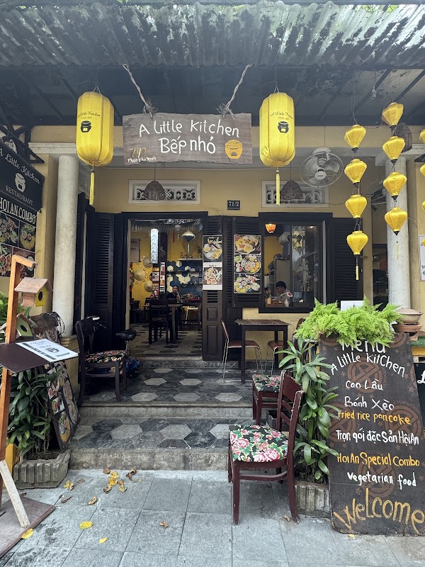 A Little Kitchen Restaurant - Bếp Nhỏ