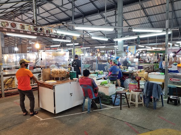 Naka Weekend Market 2