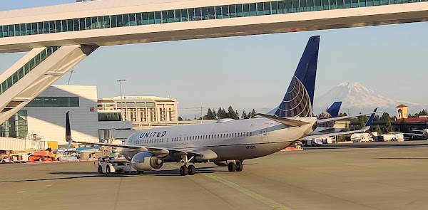 SeaTac 3