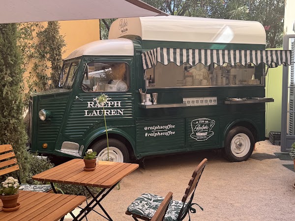 Ralph's Coffee at St Tropez 5