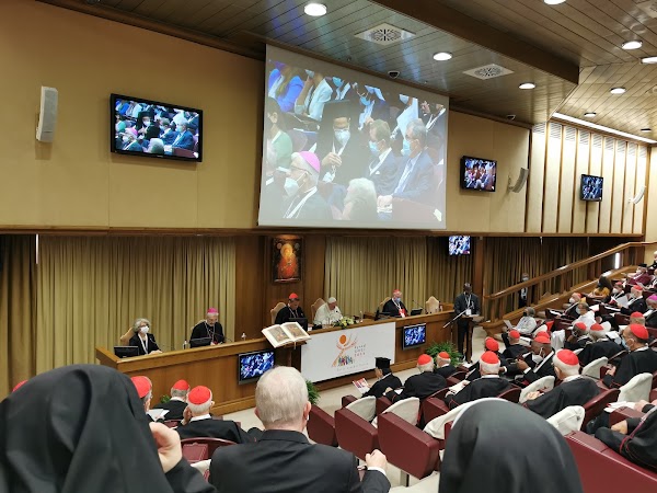Paul VI Hall 2