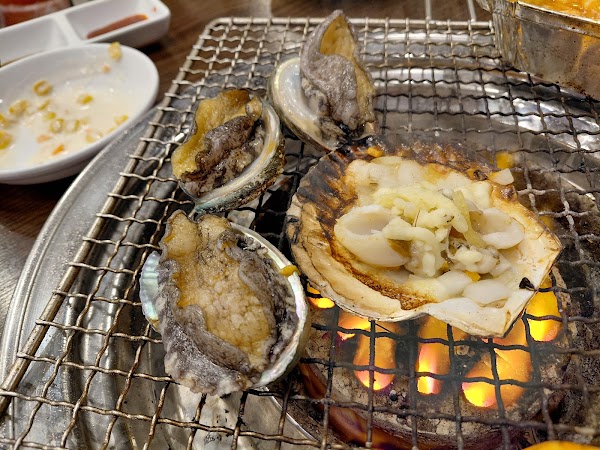 Ugine Grilled Clams 3